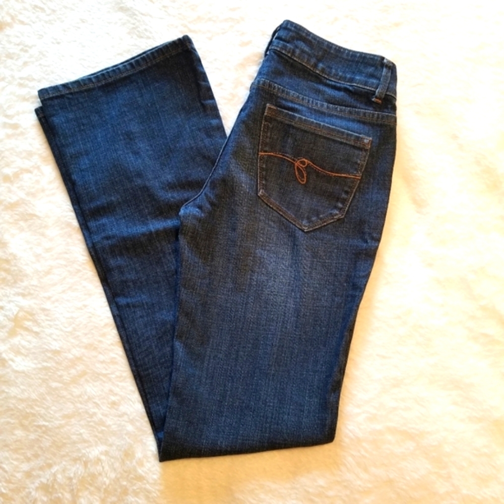 Guess‎ Jeans